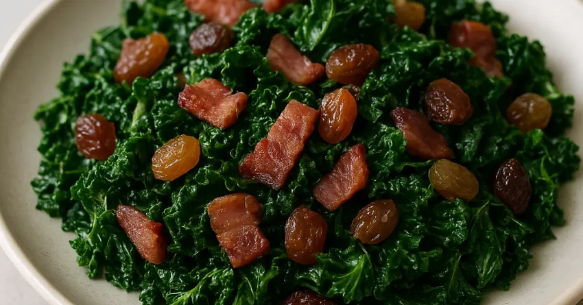 Couve refogada com bacon uva passa